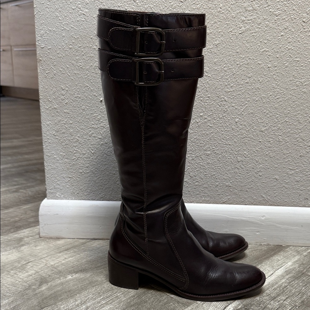 Naturalizer Rich Brown Heeled Boots - Picture 3 of 16